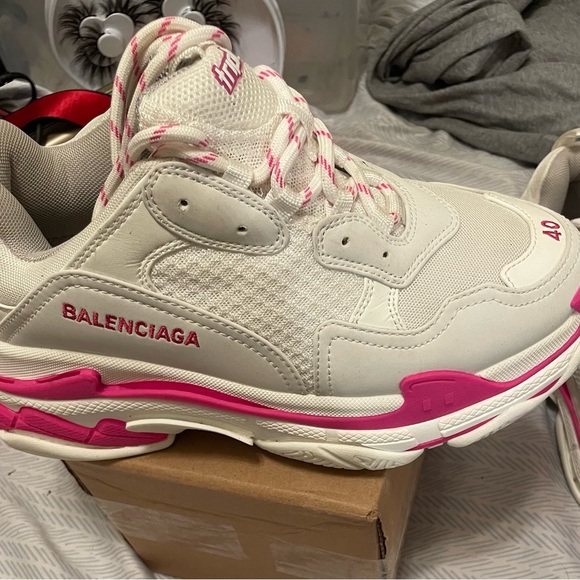 Only wore once and don’t have the box anymore but good condition - Picture 1 of 1